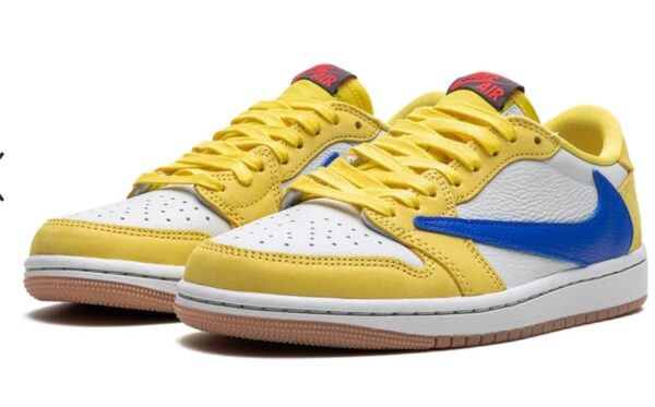 Jordan 1 Retro Low OG WMNS
"TRAVIS SCOTT - CANARY"