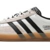 Gazelle Indoor
"Bad Bunny - Off White" - Image 3