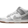 Dunk High
"Chenille - Light Smoke" - Image 3