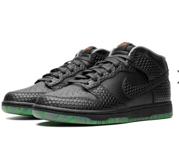Dunk Mid
"Halloween - Headless Horseman"