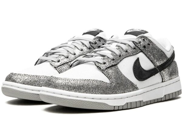DUNK LO MNS WMNS
"Golden Gals"