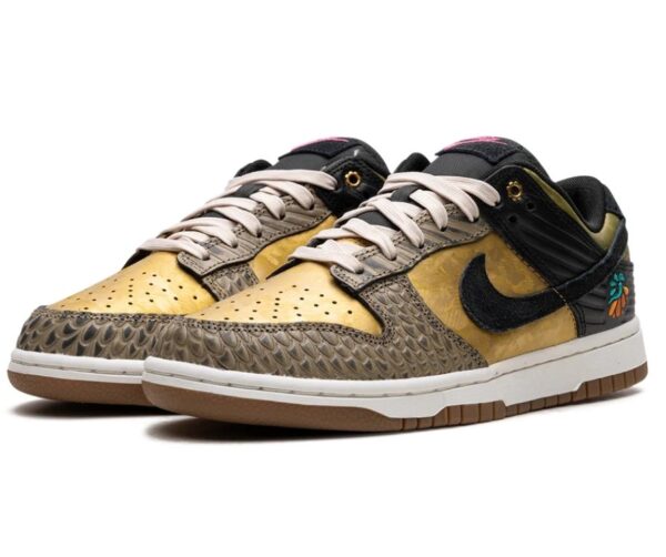 DUNK LOW WMNS
"Dia De Los Muertos"