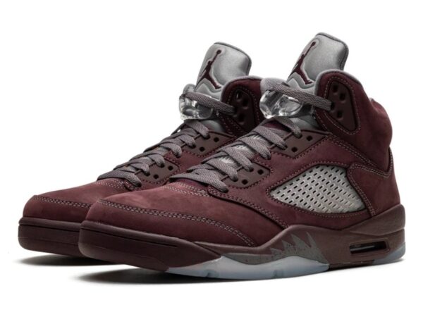 Air Jordan 5
"Burgundy 2023"